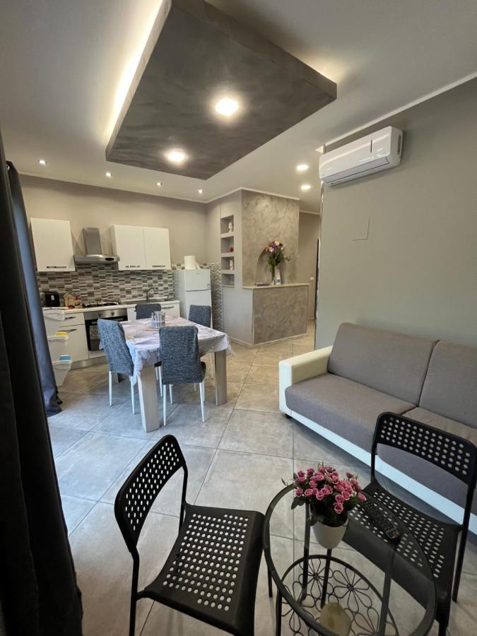Casa Ferdinandea Appartement Catánia Buitenkant foto