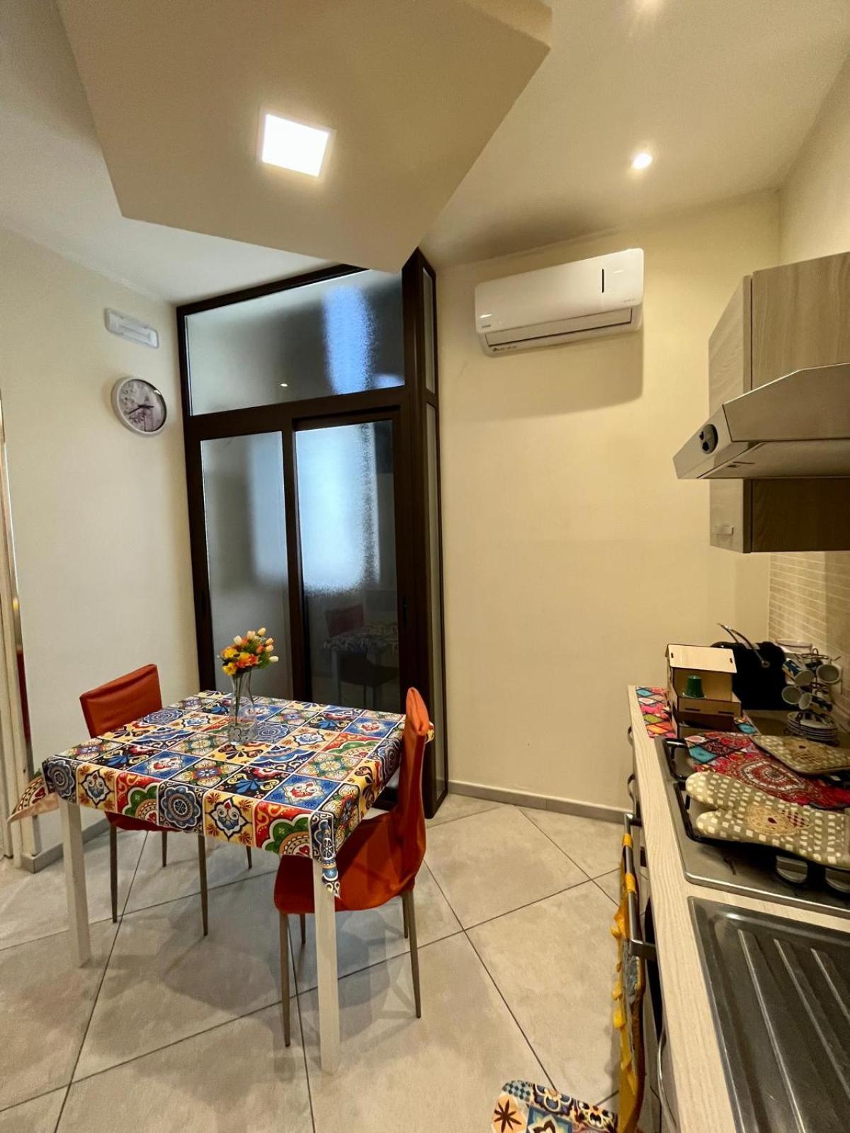 Casa Ferdinandea Appartement Catánia Buitenkant foto