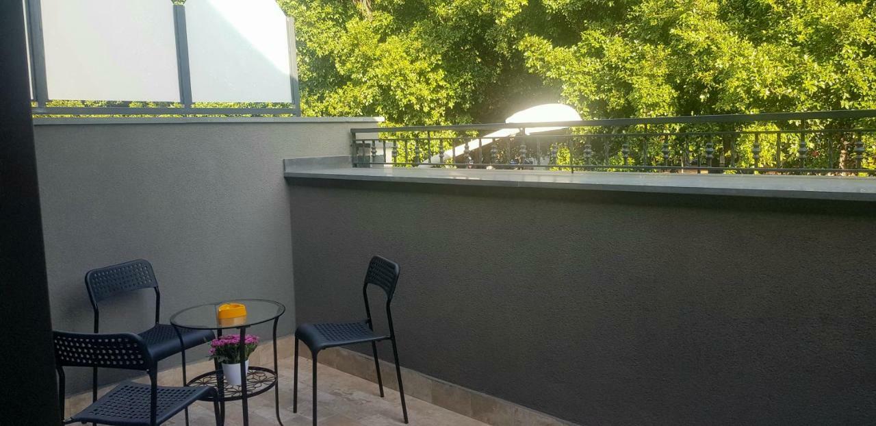 Casa Ferdinandea Appartement Catánia Buitenkant foto